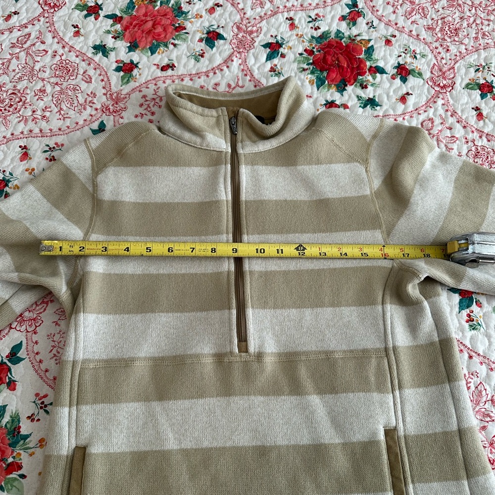Patagonia Quarter Zip Pullover - Picture 8 of 10